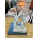 Escultura Pessoas em Polirresina